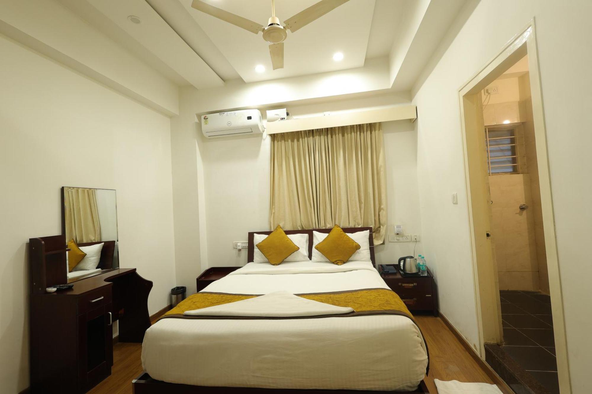 Arcade Inn Suites Bangalore Ngoại thất bức ảnh
